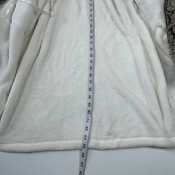 Vegan Pottery Barn Spa Comfy Faux Fur Wrap Around Tie Fleece Robe w Hood, Sz. L - Picture 11 of 11